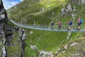 Schweiz-Greina-Haengebruecke