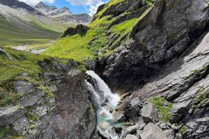 Schweiz-Rein-Sumvitg-Wasserfall